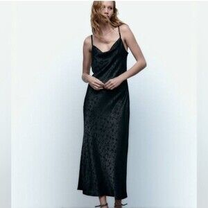 NWT Zara Hunter Green Jacquard Dress XS‎